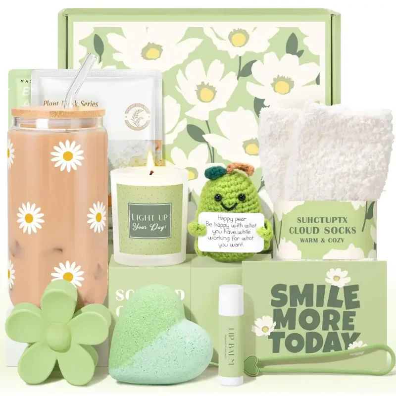 Suhctuptx Daisy gift box with a daisy glass cup, crochet pear, fuzzy socks, a scented candle, a flower hair clip and a heart bath bomb